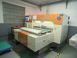 Automatic-CNC-V-CUT-machine